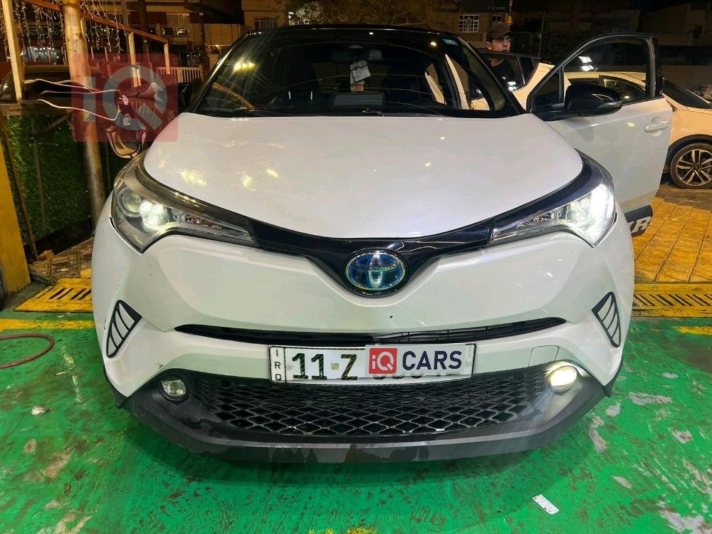 تويوتا CH-R